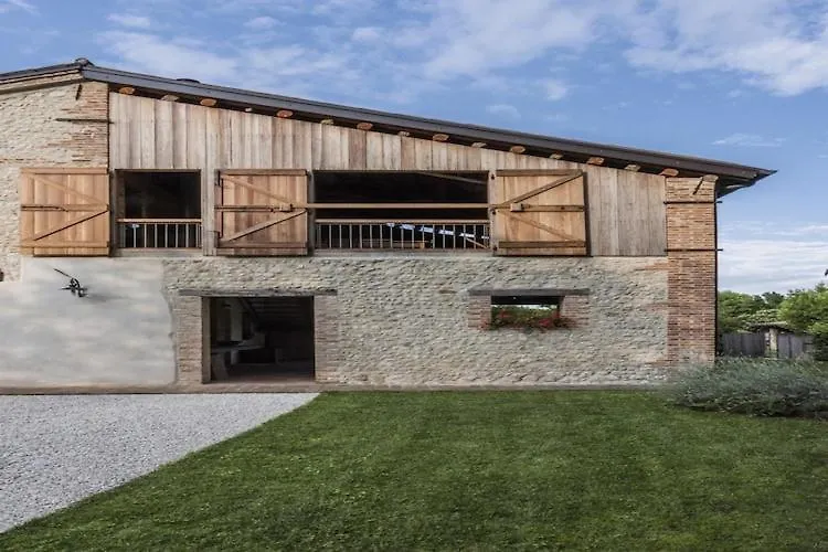 Modern Farmhouse In Pagnano Italy Near Forest Italy