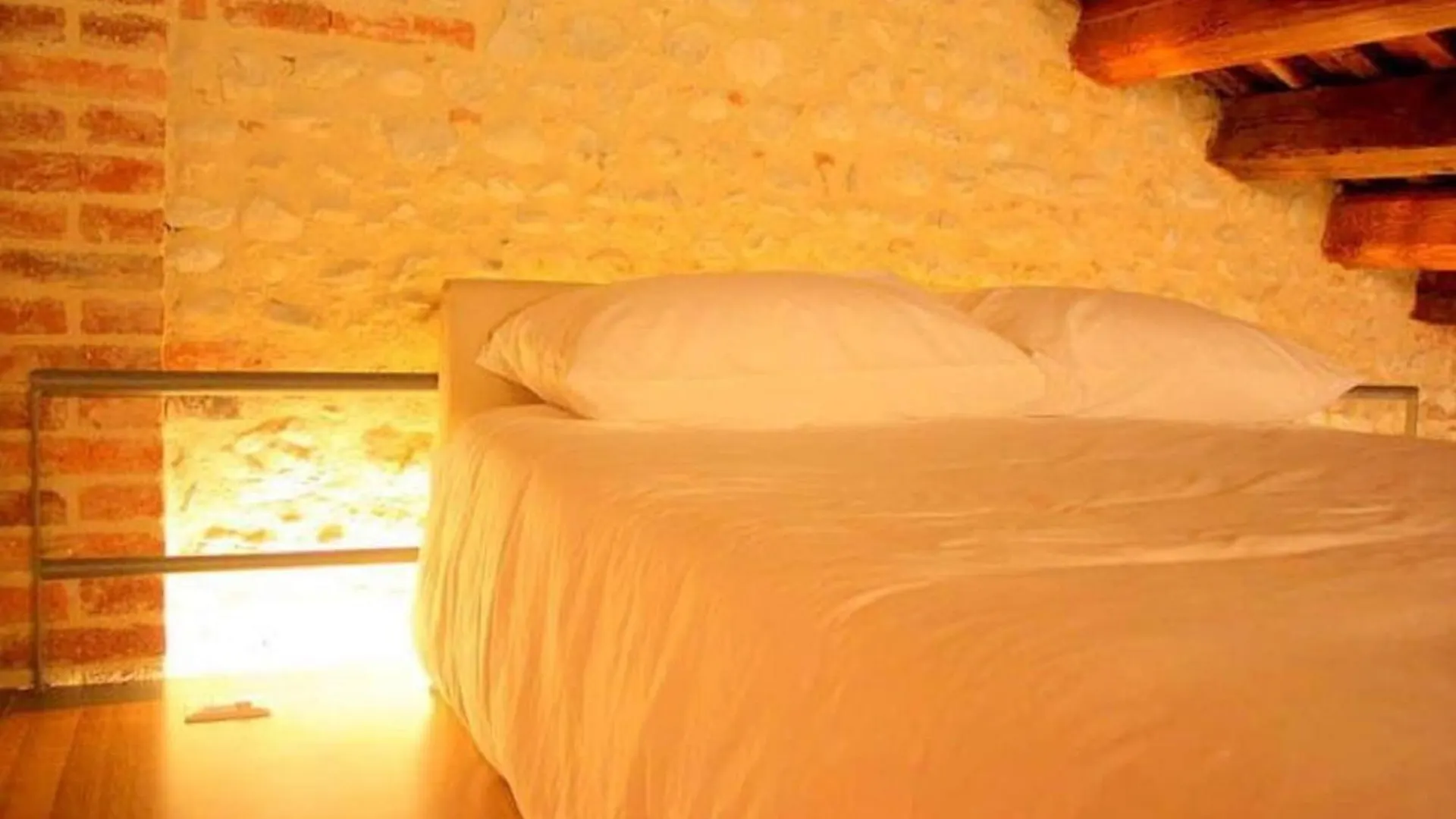 Modern Farmhouse In Pagnano Italy Near Forest 0*, Asolo